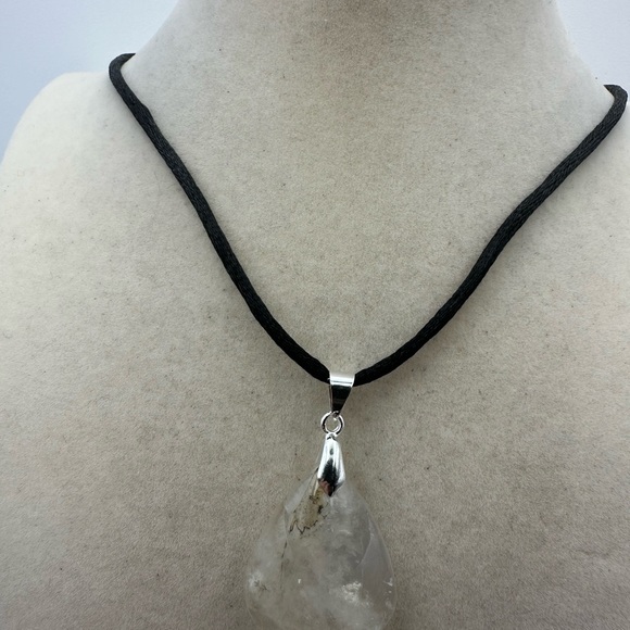 Dendritic Quartz Teardrop Pendant Necklace on Black Satin Tope - Picture 7 of 8